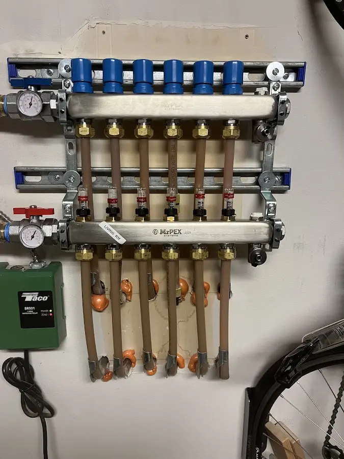 Plumber performing Leak Detection at a residential property in Ridgemark